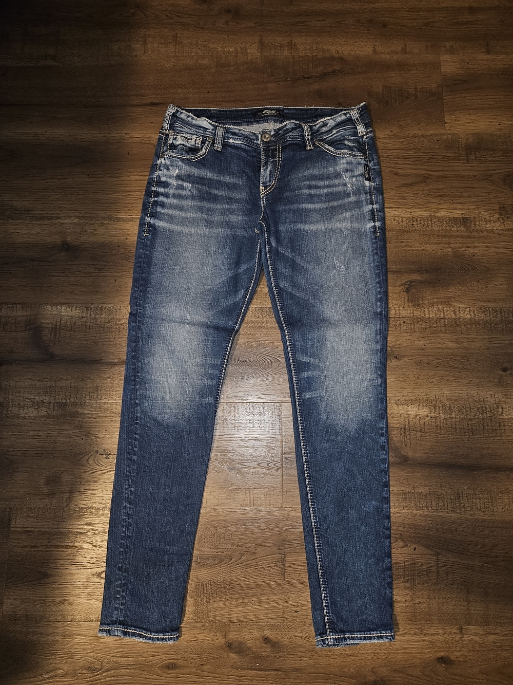 Silver Jeans Women’s Girlfriend Skinny Jeans - Medium Blue Wash